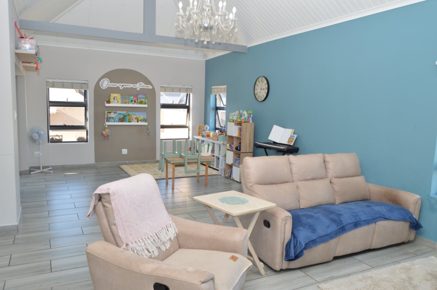 4 Bedroom Property for Sale in Blue Mountain Village Western Cape